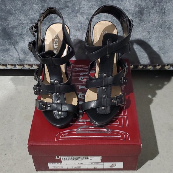 Black Strappy Buckle Sandal Stiletto High Heels - Picture 3 of 8